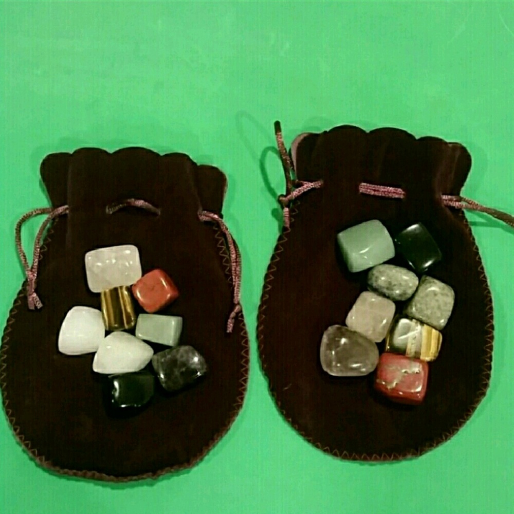 1 bags NEW Chakra Stones.